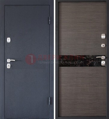 Черная железная дверь с порошковым напылением МДФ внутри ДП-114 В Ижевске