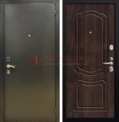 Темно-серая железная дверь с порошковым покрытием и коричневой МДФ ДП-288 в Наро-Фоминске