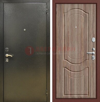 Темно-серая входная дверь с порошковым покрытием и коричневая МДФ ДП-290 в Дедовске