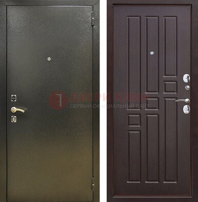Входная темно-серая дверь с порошковым напылением и коричневой МДФ ДП-301 в Дедовске