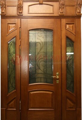 Парадная дверь со стеклянными вставками и ковкой ДПР-36 для дома в Дедовске