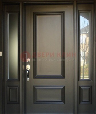 Парадная дверь с отделкой массив ДПР-65 в загородный дом в Дедовске