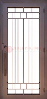 Стальная решетчатая дверь в коричневом цвете ДР-12 в Дедовске