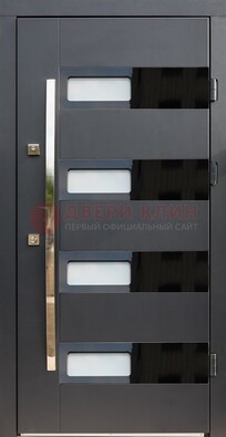 Черная стальная дверь МДФ хайтек со стеклом ДС-16 в Дедовске