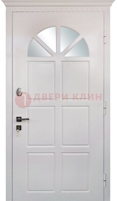 Светлая железная дверь со стеклом ДС-29 в Дедовске