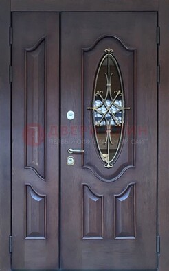 Темная металлическая дверь Винорит со стеклом и ковкой ДСК-239 в Дедовске