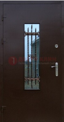 Надежная металлическая дверь со стеклом и ковкой ДСК-47 в Дедовске
