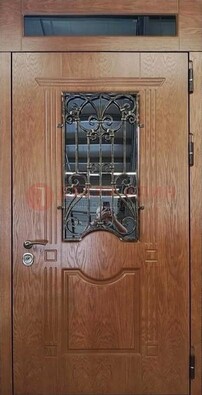 Металлическая входная дверь со стеклом и ковкой для дома ДСК-96 в Дедовске