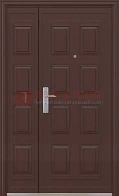 Коричневая железная тамбурная дверь ДТМ-37 в Дедовске