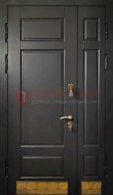 Черная полуторная железная дверь для частного дома ПЛ-2 в Дедовске